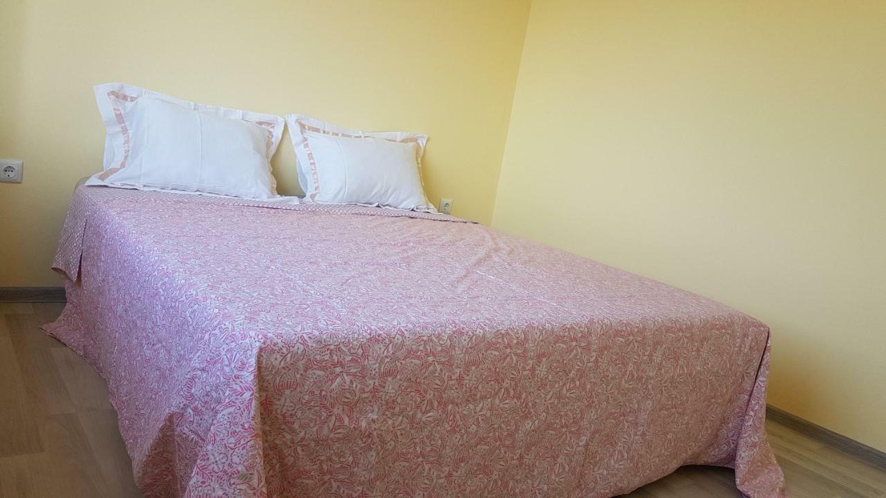 Malavi Guest House Krasen! Comfort&Clean! Екстер'єр фото