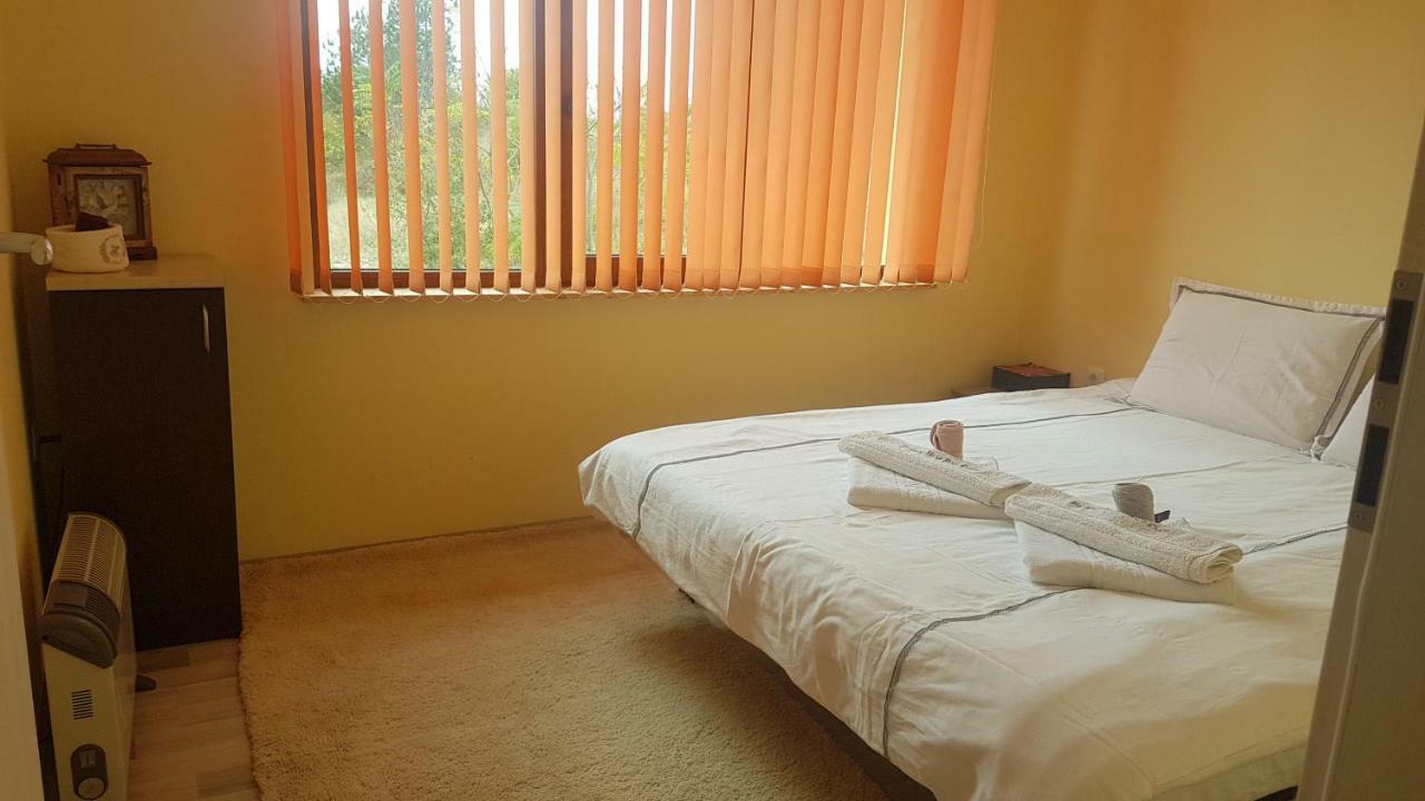 Malavi Guest House Krasen! Comfort&Clean! Екстер'єр фото