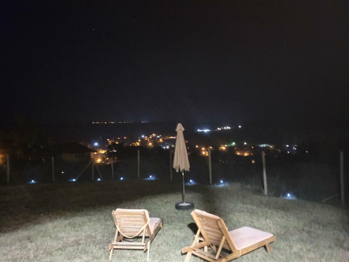 Malavi Guest House Krasen! Comfort&Clean! Екстер'єр фото